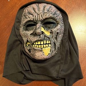 Target child scary mask